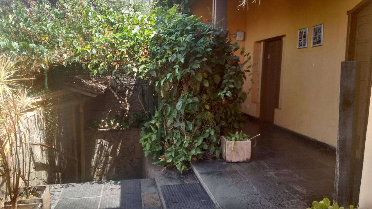 Pousada Vila Paris Belo Horizonte Exterior photo
